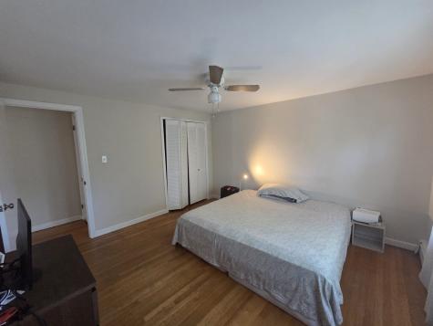 360 New York Avenue Lyndhurst NJ 07071