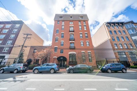 818 Jefferson Street Hoboken NJ 07030