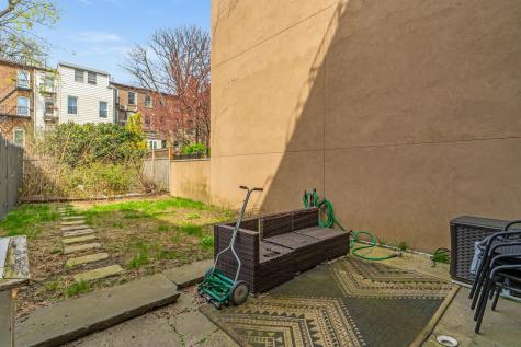 214 6th Street Jersey City NJ 07302