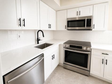 6816 Bellevue Avenue Guttenberg NJ 07093