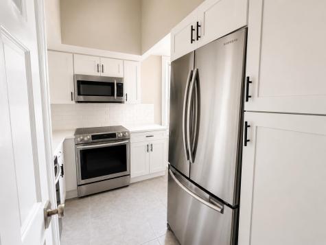 6816 Bellevue Avenue Guttenberg NJ 07093