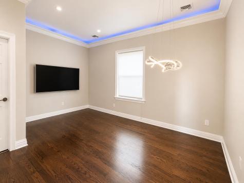 6816 Bellevue Avenue Guttenberg NJ 07093