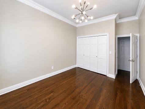 6816 Bellevue Avenue Guttenberg NJ 07093