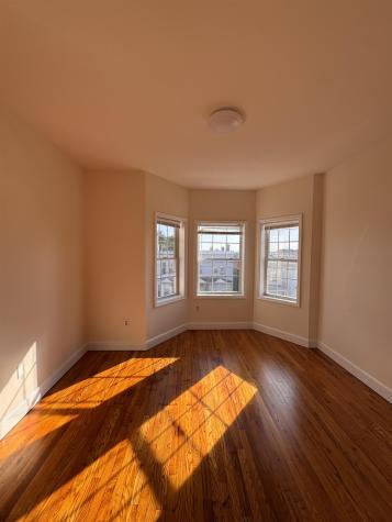 226 Linden Avenue Jersey City NJ 07305
