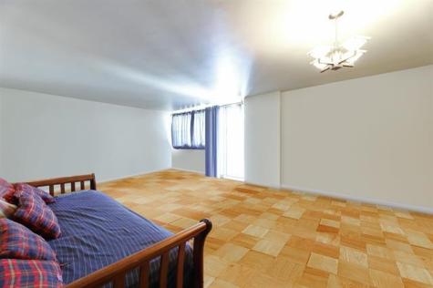 6040 Boulevard East West New York NJ 07093