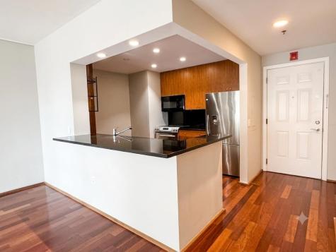3207 City Place Edgewater NJ 07020