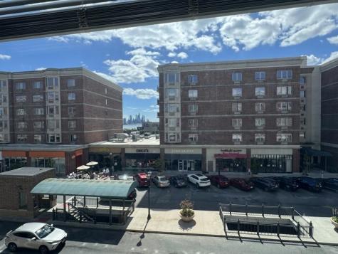 3207 City Place Edgewater NJ 07020
