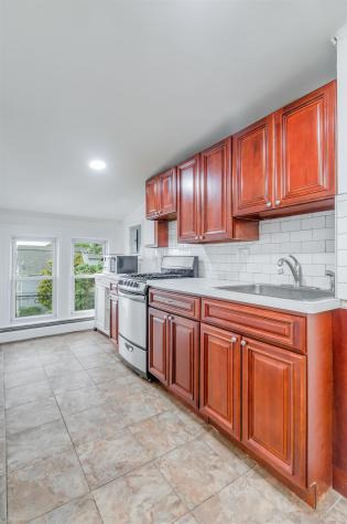788 Avenue A Bayonne NJ 07002