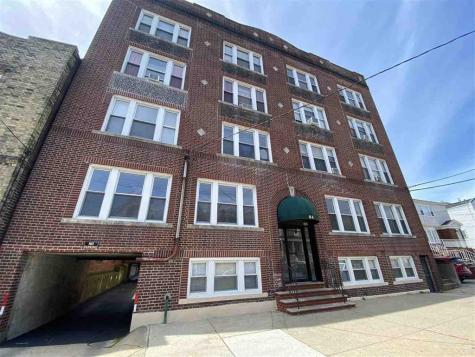 84 West 25th Street Bayonne NJ 07002