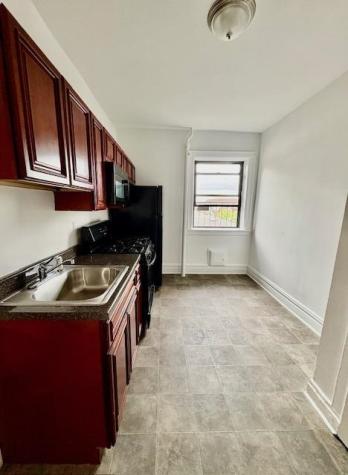 84 West 25th Street Bayonne NJ 07002