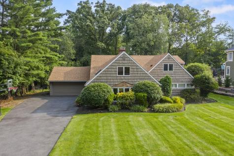 926 Norgate Drive Ridgewood NJ 07450