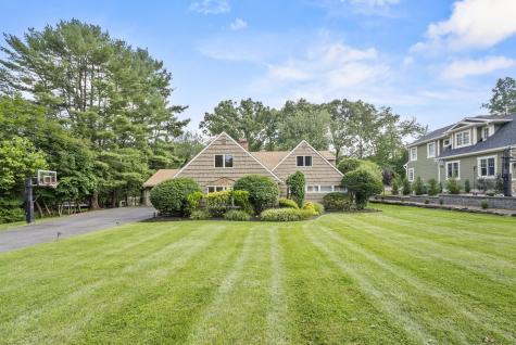 926 Norgate Drive Ridgewood NJ 07450