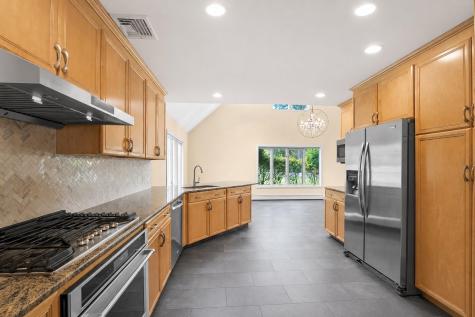 926 Norgate Drive Ridgewood NJ 07450