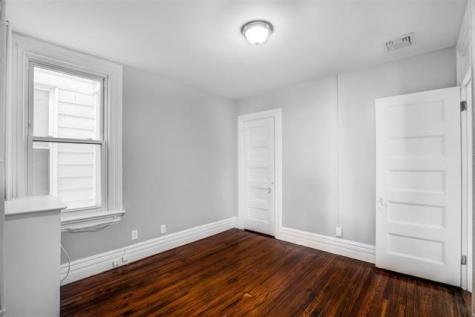 221 Shippen Street Weehawken NJ 07086