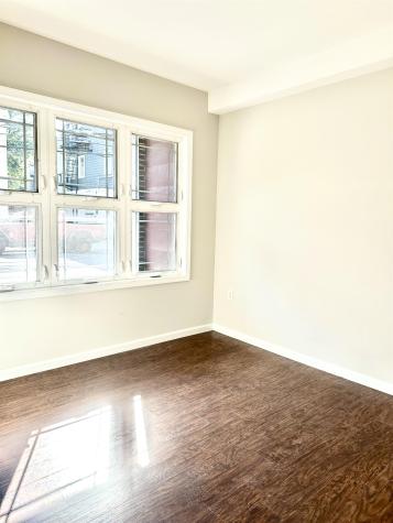 40 Vroom Street Jersey City NJ 07306