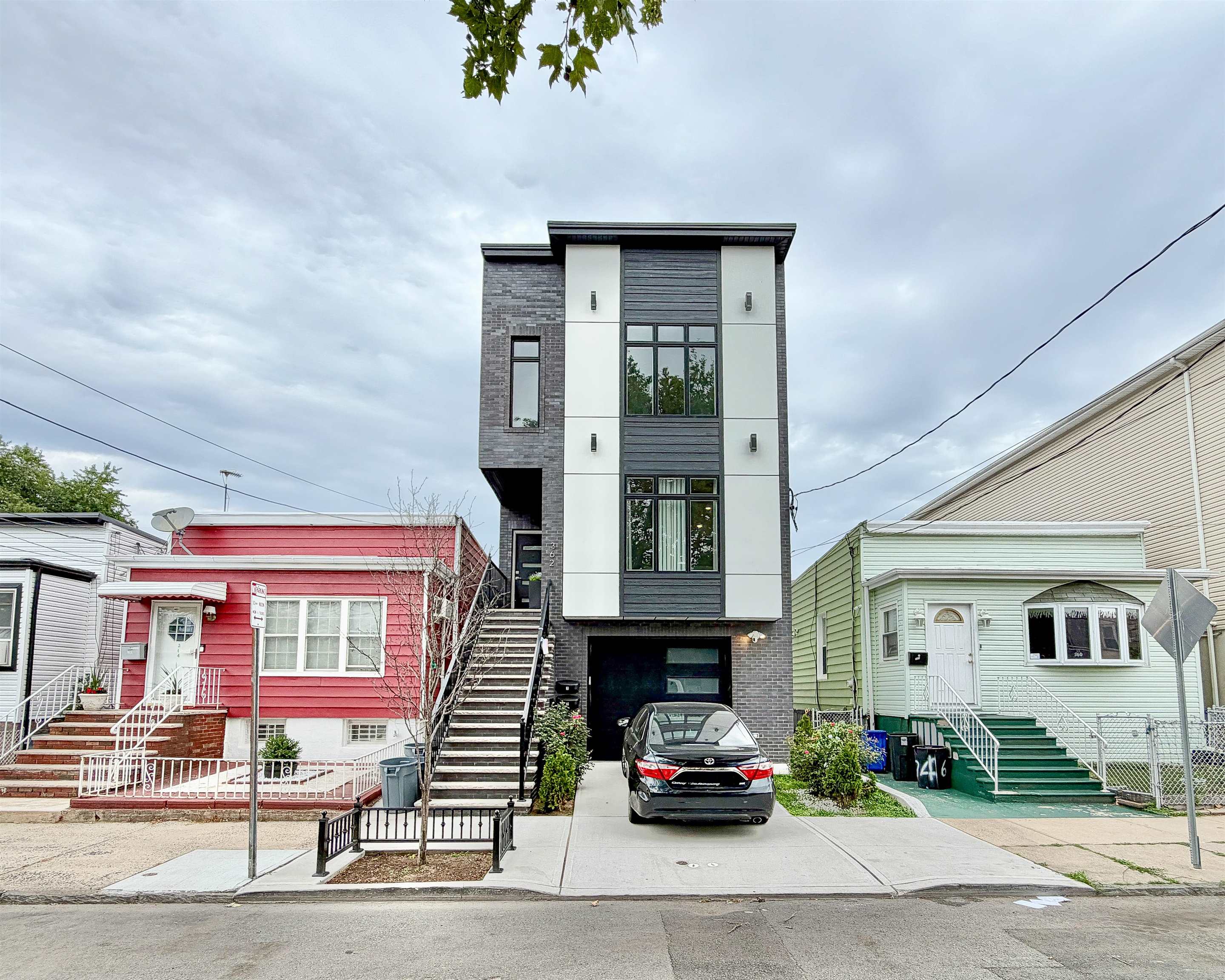 362 Virginia Avenue Jersey City NJ 07304