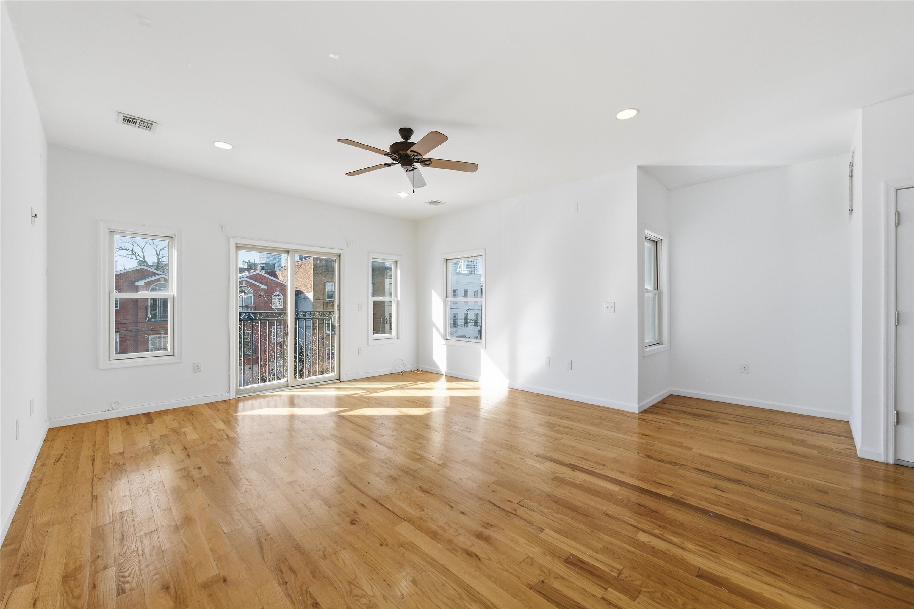 56 Laidlaw Avenue Jersey City NJ 07306