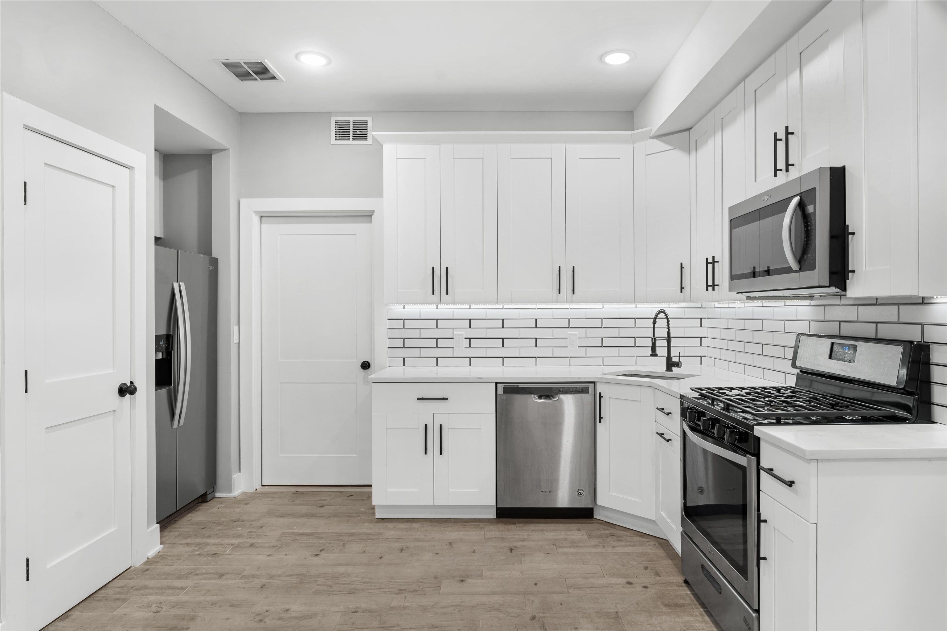 190 Olean Avenue Jersey City NJ 07304