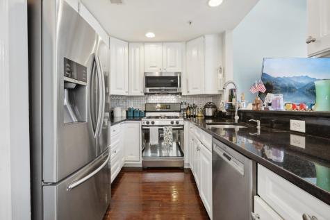 80 Lydia Drive Guttenberg NJ 07093