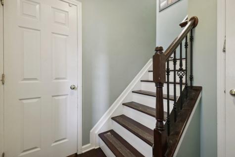 80 Lydia Drive Guttenberg NJ 07093