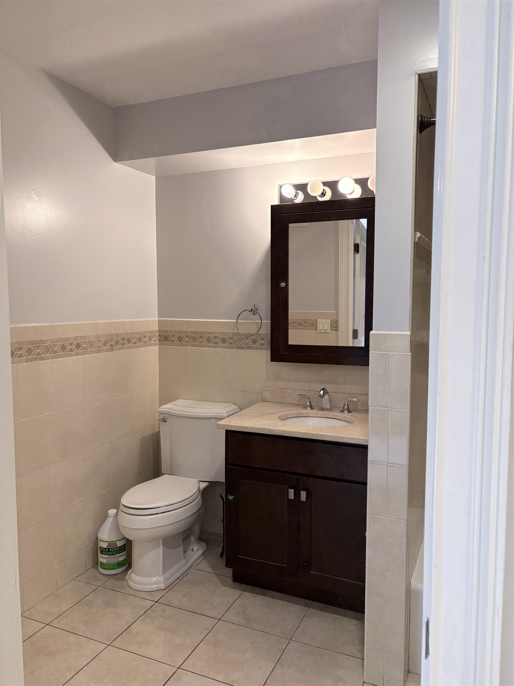 1625 Paterson Plank Road Secaucus NJ 07094