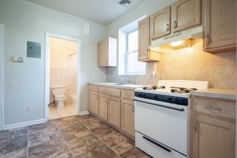 586-588 Avenue C Bayonne NJ 07002
