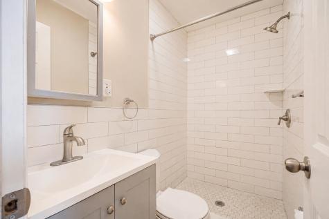 5 Oak Street Weehawken NJ 07086