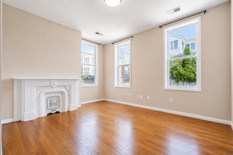 5 Oak Street Weehawken NJ 07086