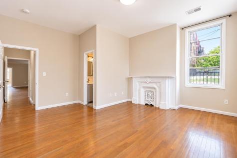 5 Oak Street Weehawken NJ 07086