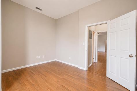 5 Oak Street Weehawken NJ 07086
