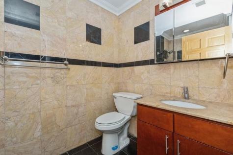 17 Meadow Road Rutherford NJ 07070