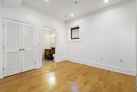 81 Montgomery Street Jersey City NJ 07302