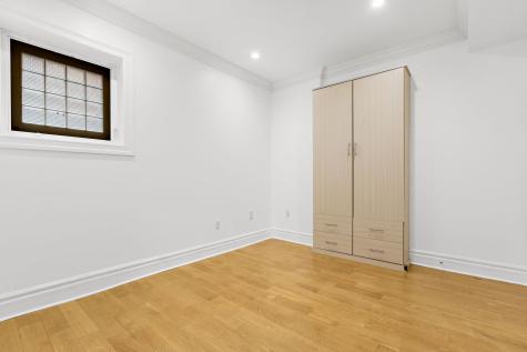 81 Montgomery Street Jersey City NJ 07302