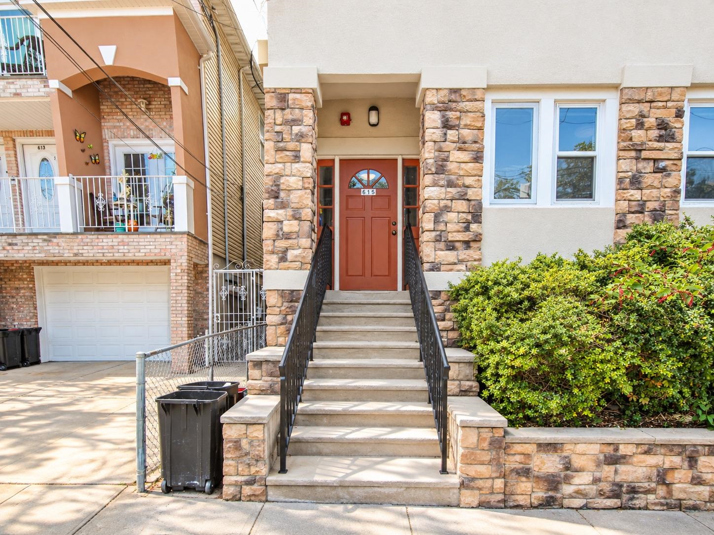 615 15th Street Union City NJ 07087