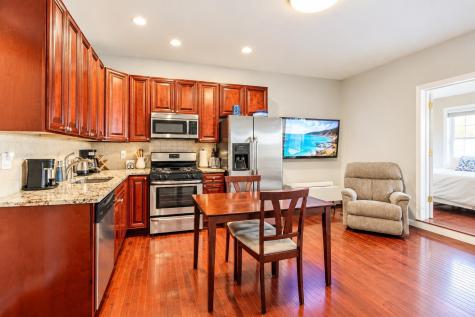 615 15th Street Union City NJ 07087