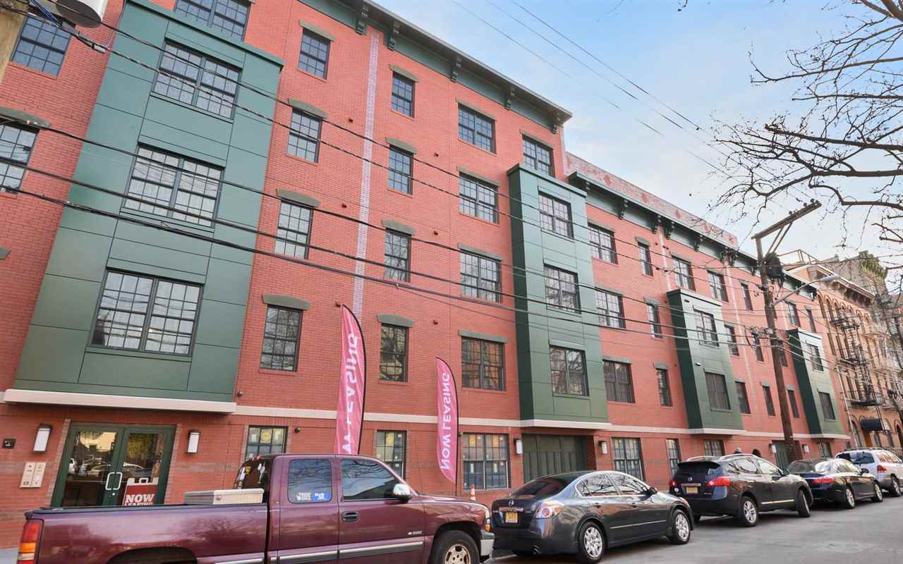 225 Bay Street Jersey City NJ 07302