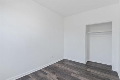 310 Paterson Plank Road Union City NJ 07087