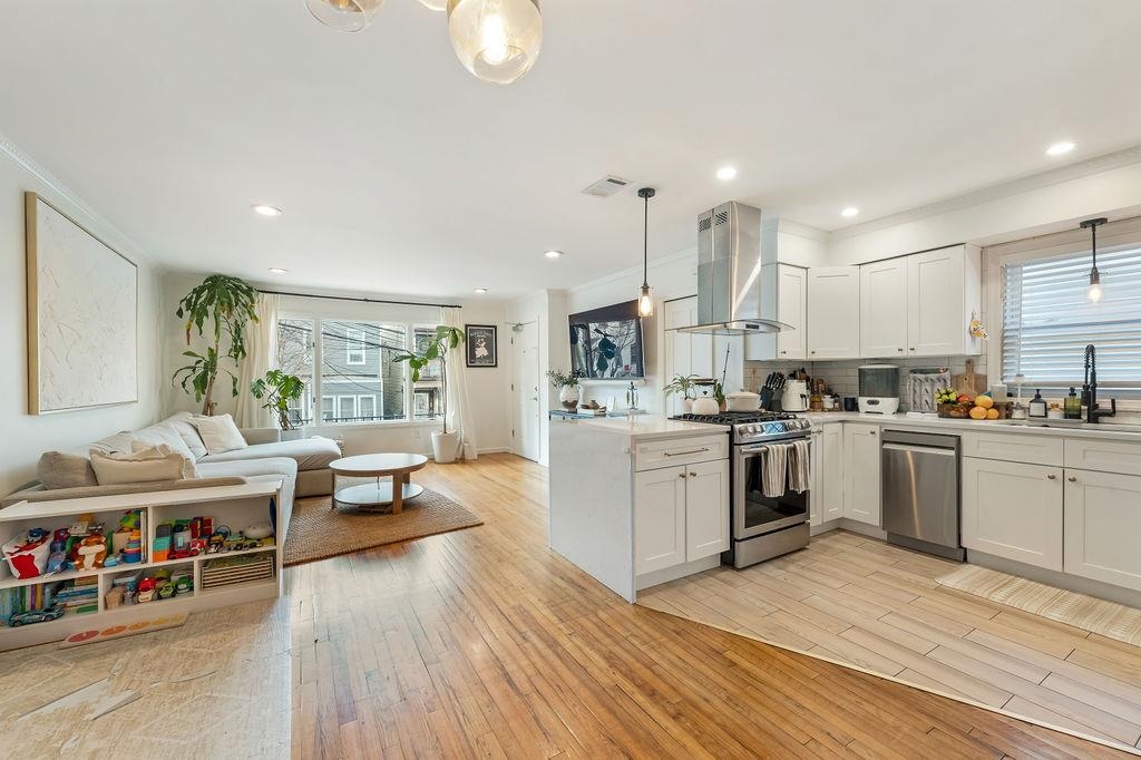 640 38th Street Union City NJ 07087