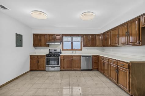 612 72nd Street North Bergen NJ 07407