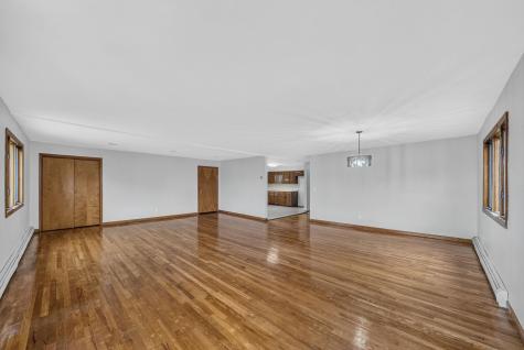 612 72nd Street North Bergen NJ 07407