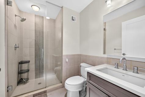 3312 Hudson Avenue Union City NJ 07087