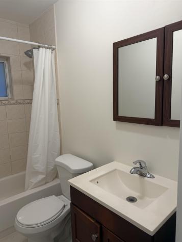 15 West 52nd Street Bayonne NJ 07002