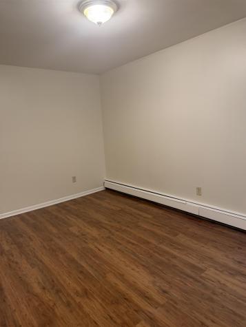 15 West 52nd Street Bayonne NJ 07002