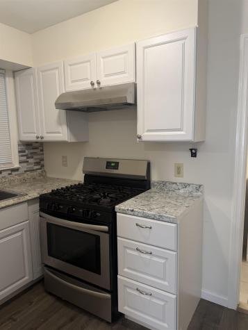 15 West 52nd Street Bayonne NJ 07002