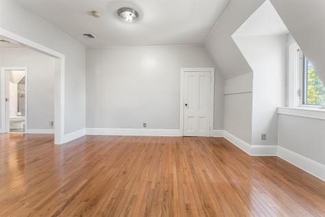 26 Carlton Avenue Jersey City NJ 07307