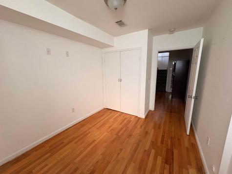 39 Newkirk Avenue Jersey City NJ 07306