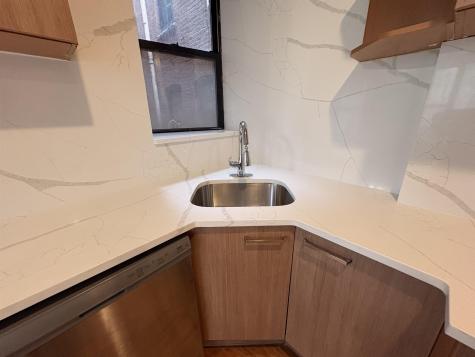 39 Newkirk Avenue Jersey City NJ 07306