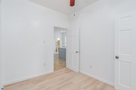 147 Avenue E Bayonne NJ 07002