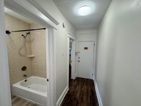 72 17th Street Bayonne NJ 07002