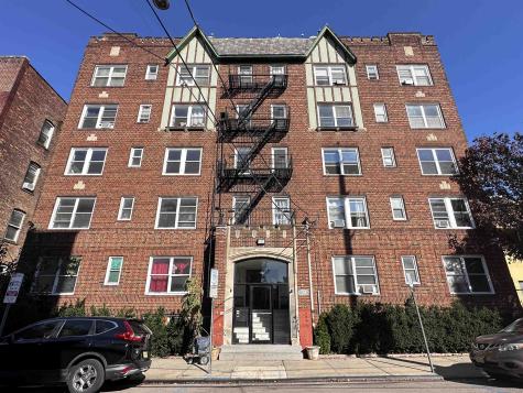 160 Vroom Street Jersey City NJ 07306